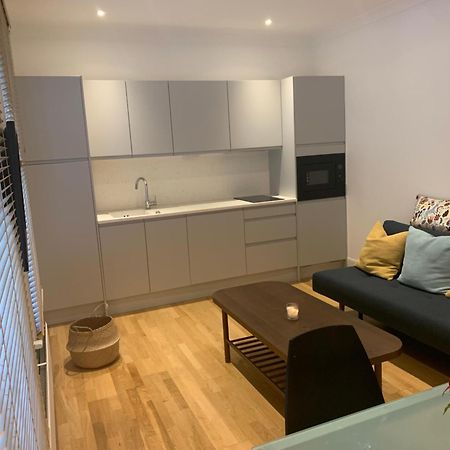 לונדון Beautiful One Bedroom Flat In The Heart Of Notting Hill Gate מראה חיצוני תמונה