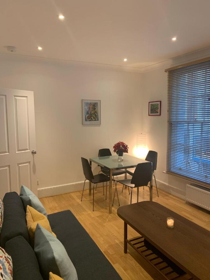 לונדון Beautiful One Bedroom Flat In The Heart Of Notting Hill Gate מראה חיצוני תמונה